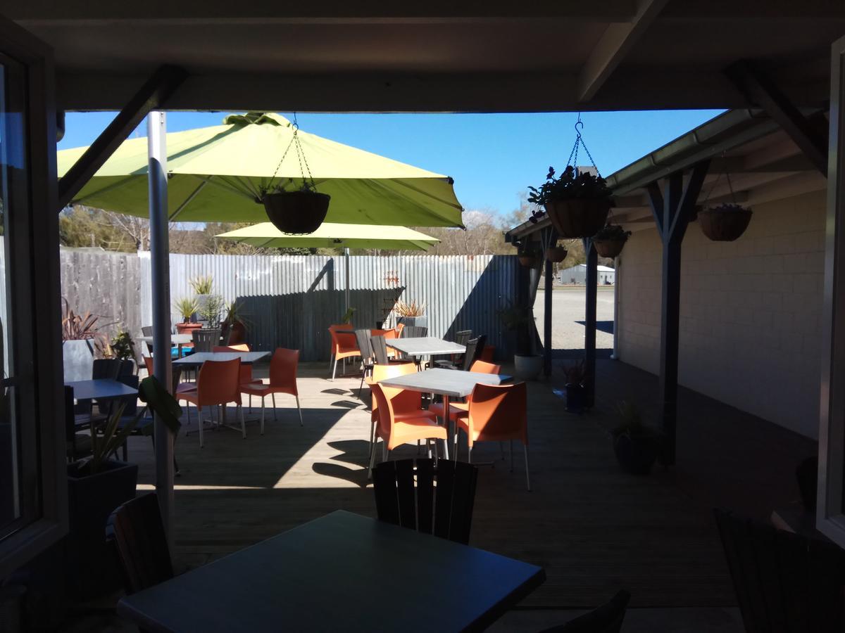 Otautau Hotel Buitenkant foto