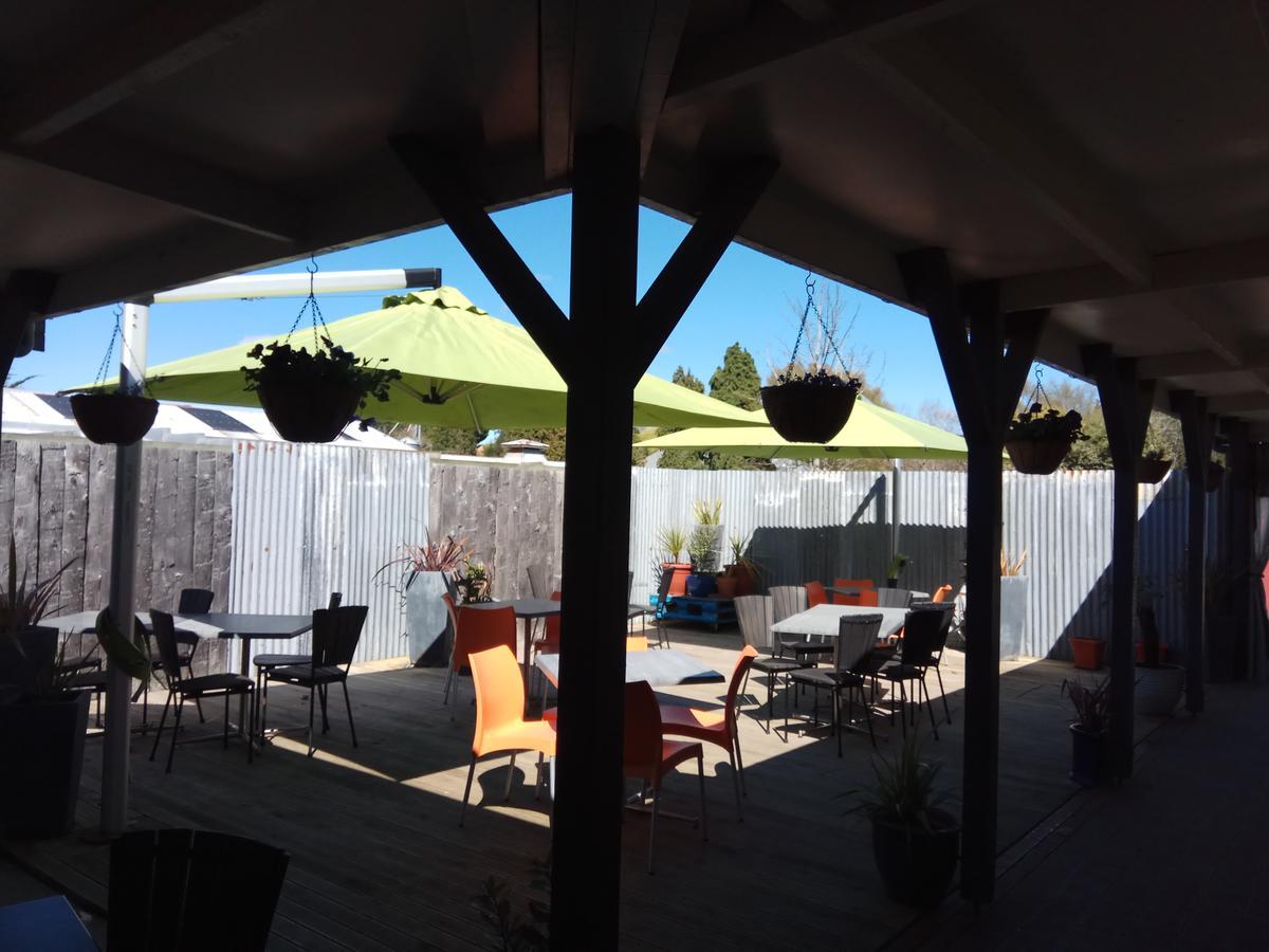 Otautau Hotel Buitenkant foto