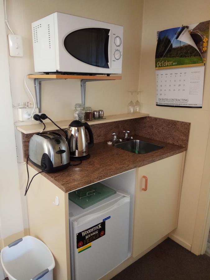 Otautau Hotel Buitenkant foto